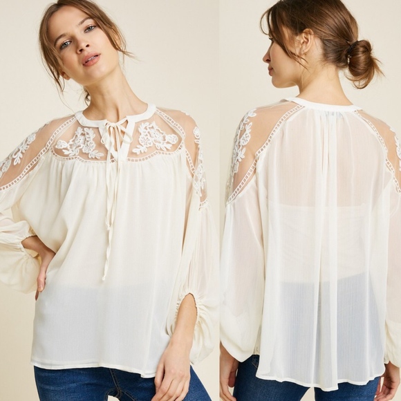 Sheer Tie-Front Lace Detail Top - BLACK - Picture 4 of 4